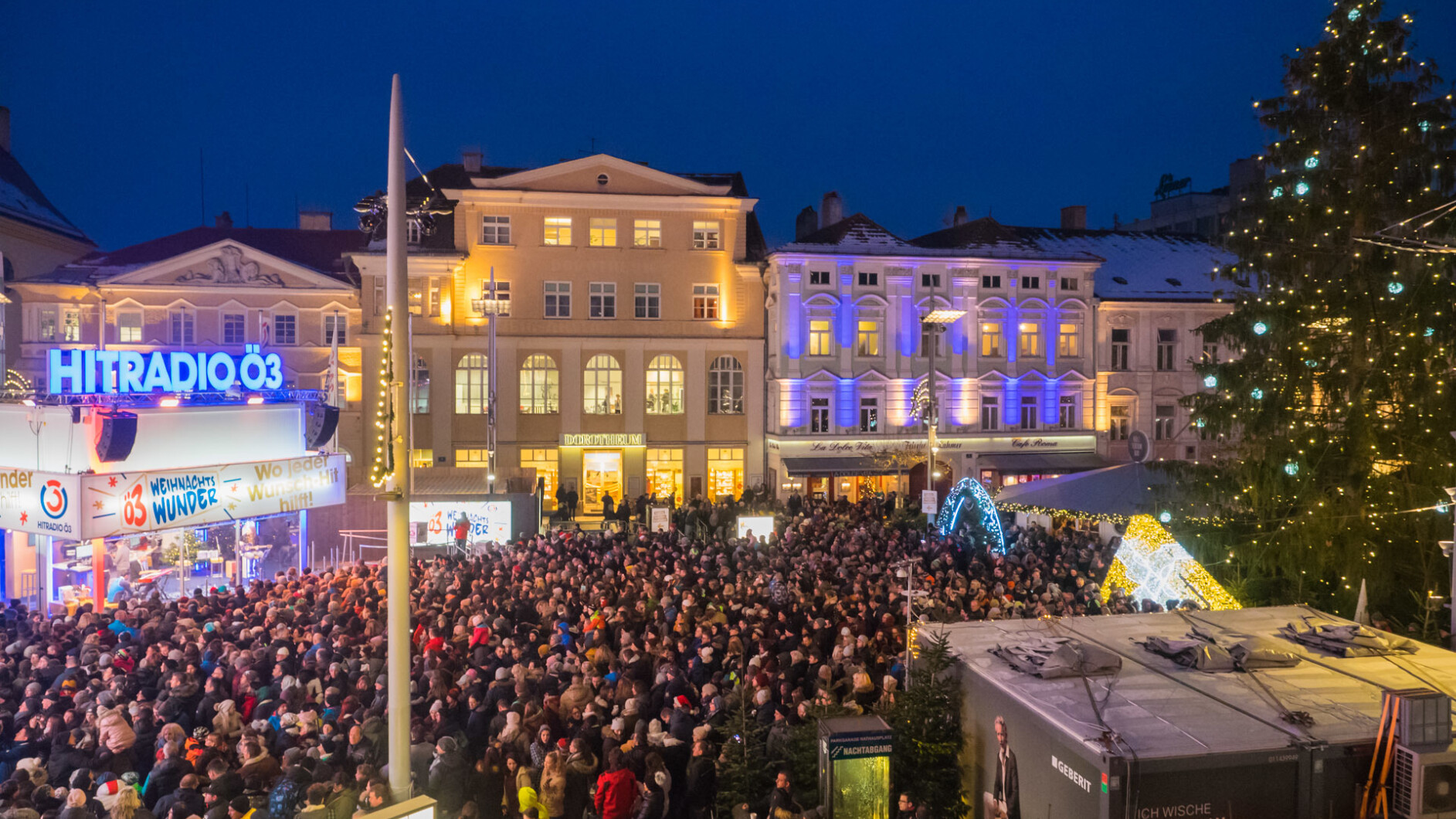 Nitelife At Weihnachtswunder Am Christkindlmarkt St P Lten