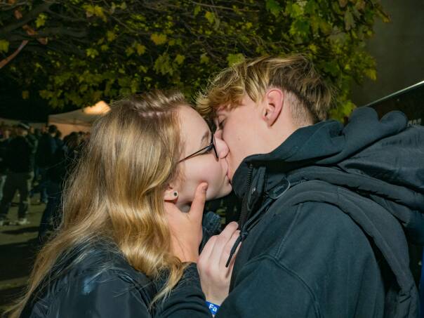 Bild wird geladen